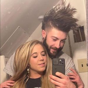 Meet your Posher, Sandy